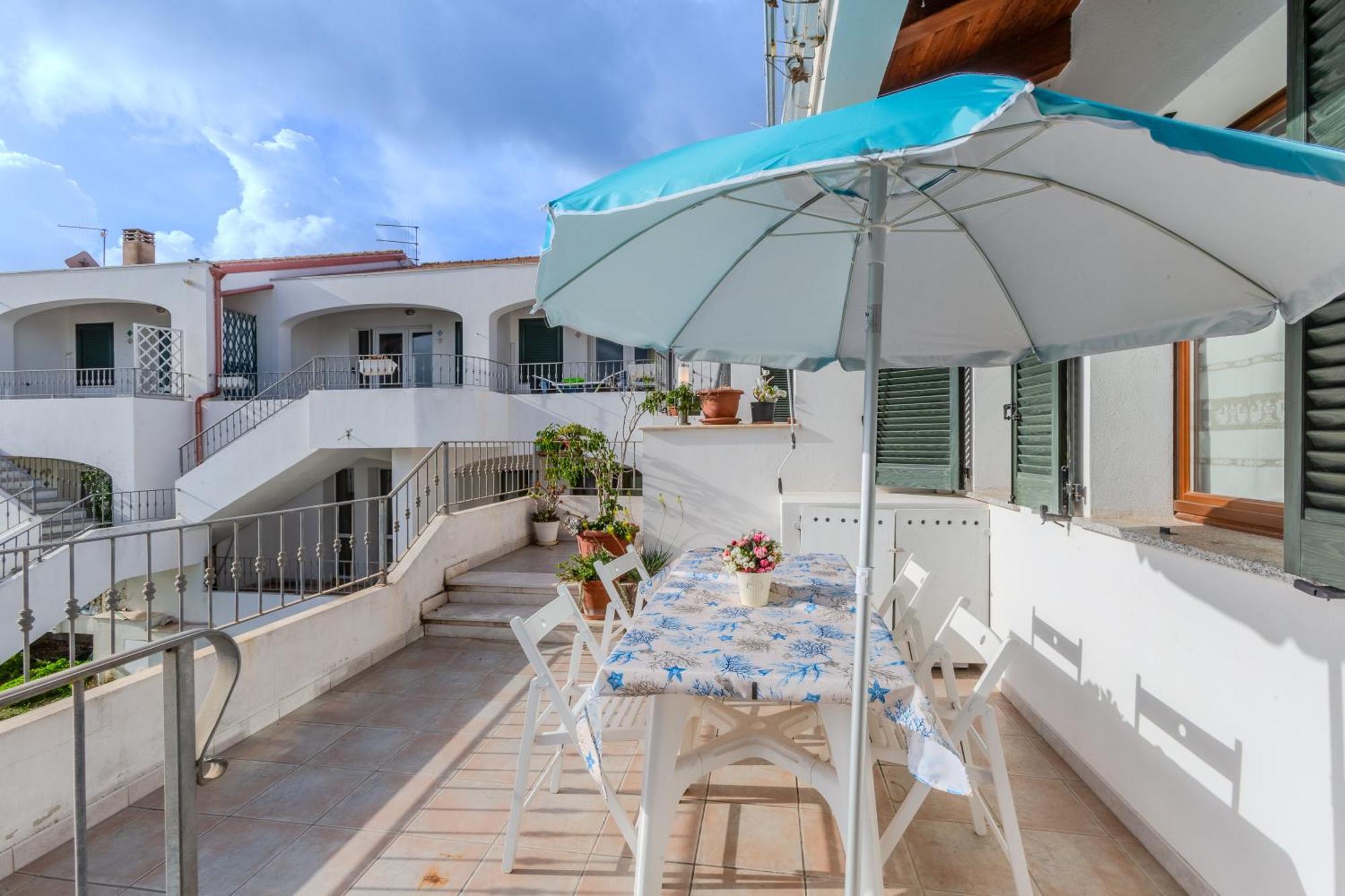 Residence Fior Di Sulcis Calasetta Exterior photo